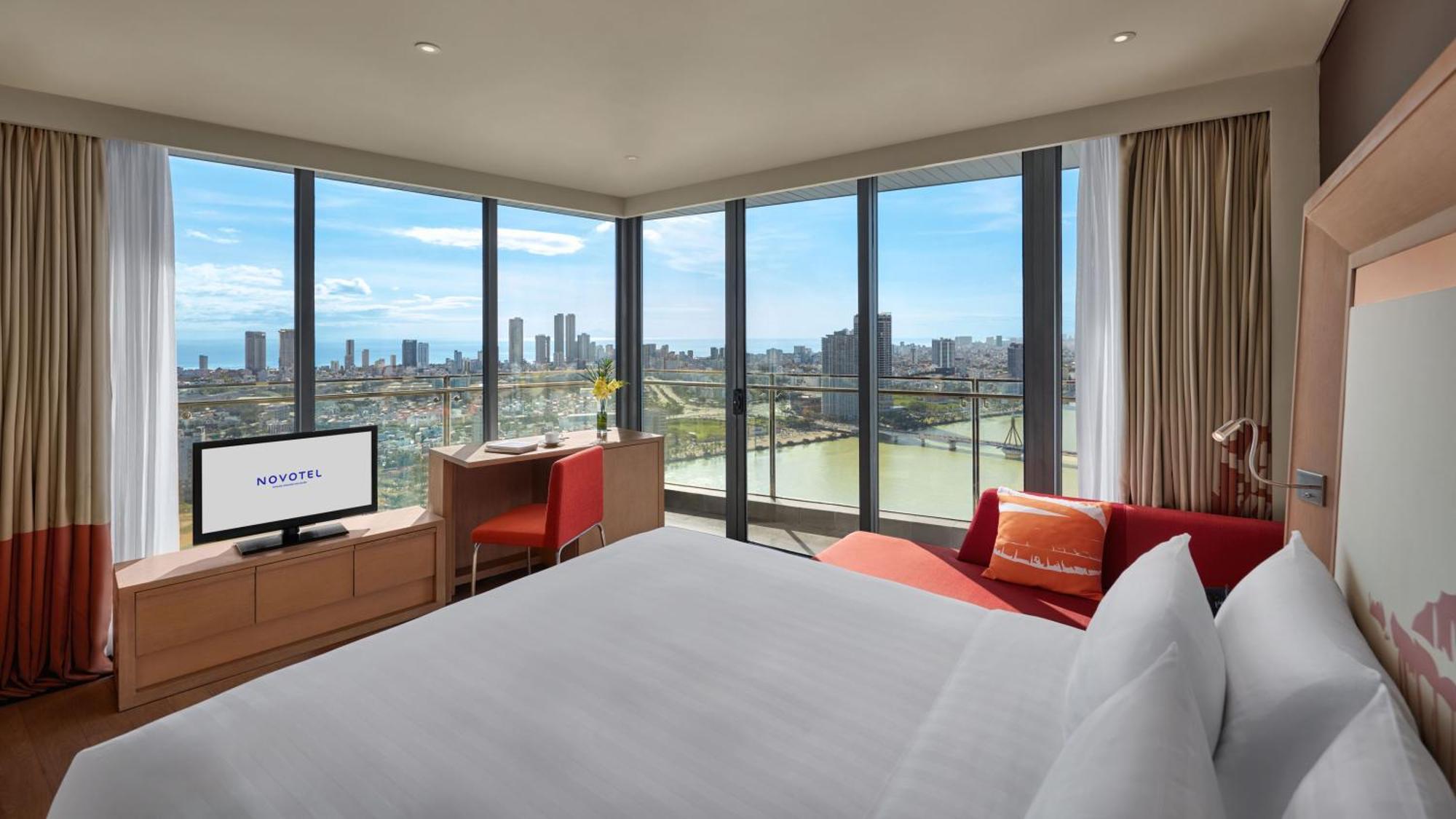 Novotel Danang Premier Han River Экстерьер фото