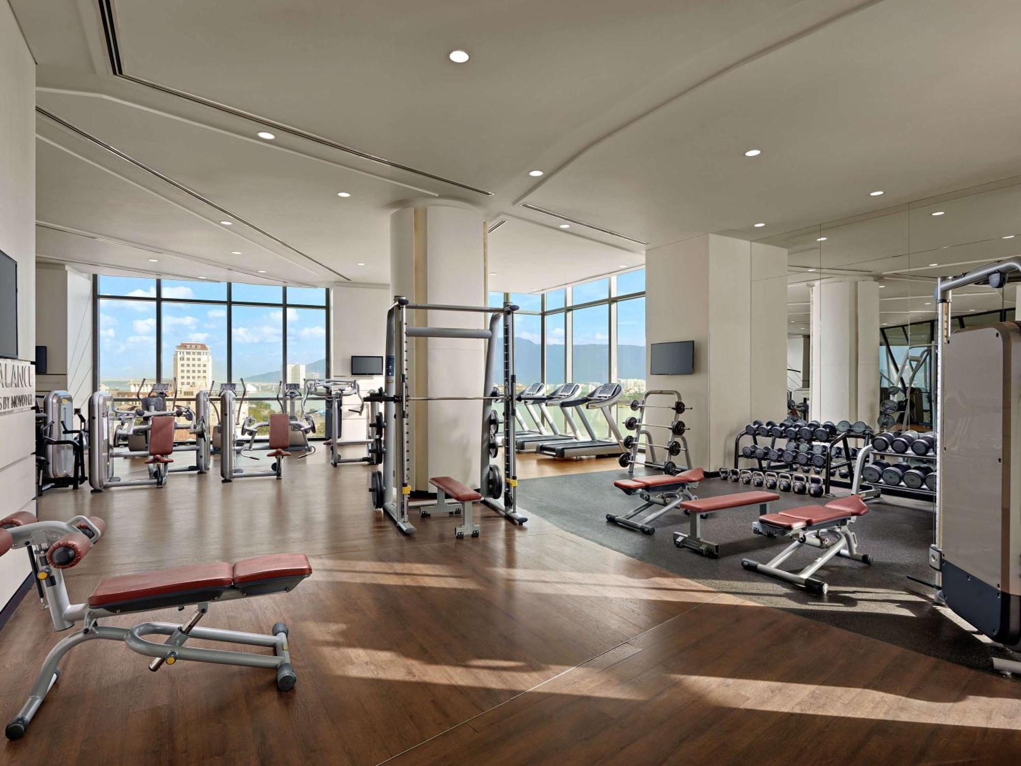 Novotel Danang Premier Han River Экстерьер фото