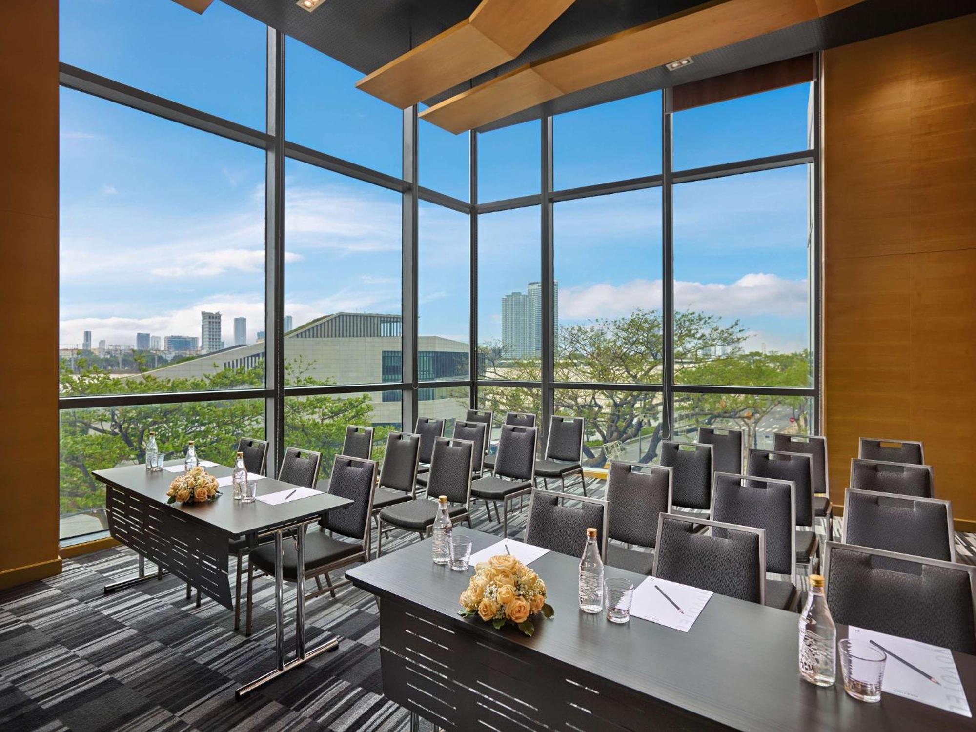 Novotel Danang Premier Han River Экстерьер фото